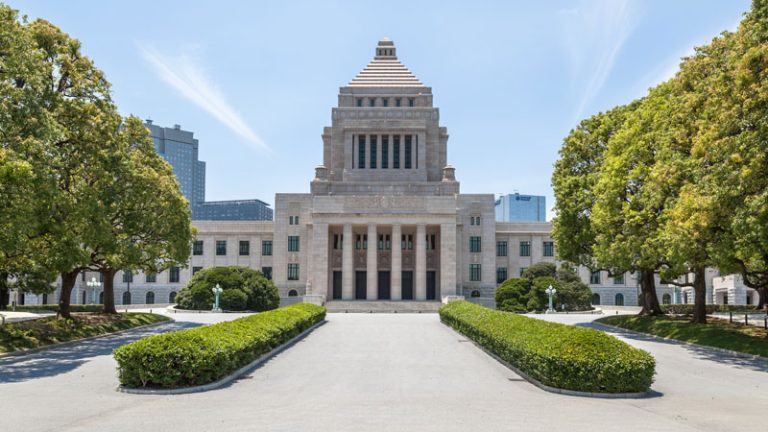 リカレント教育の政府の取り組み