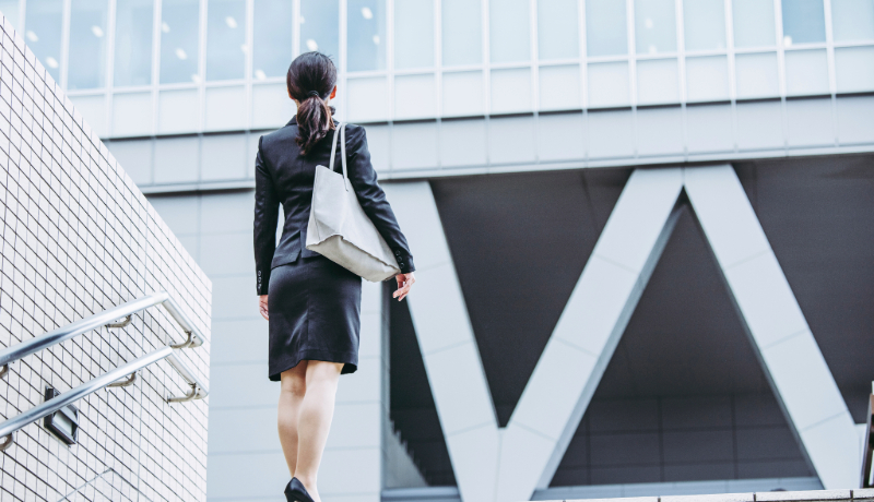 内定 辞退 多い 企業